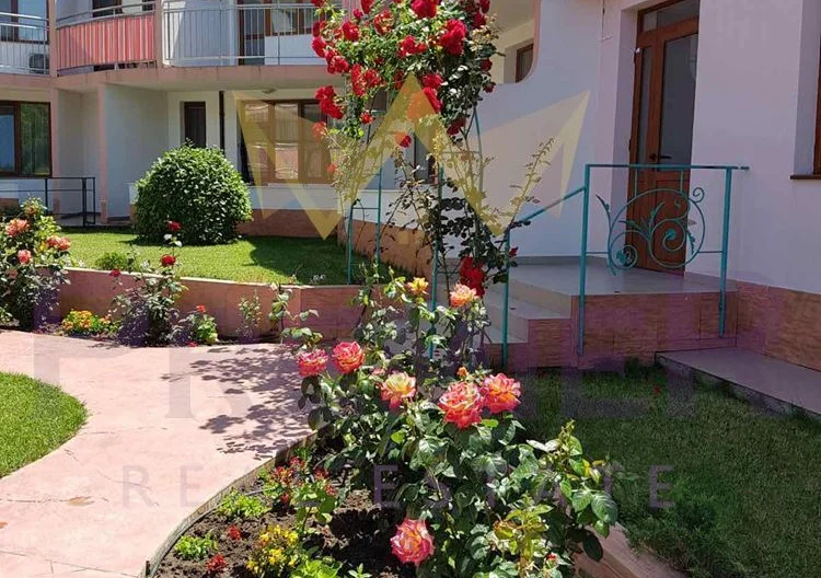 Луксозен 4-стаен мезонет с. Кранево -  - снимка 33 - Имоти Премиер