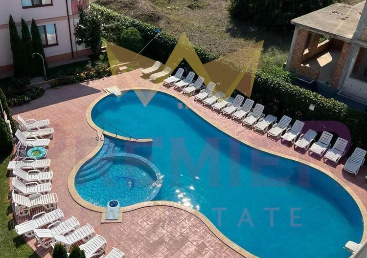 Луксозен 4-стаен мезонет с. Кранево -  - снимка 37 - Имоти Премиер