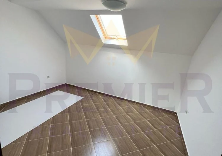 Луксозен 4-стаен мезонет с. Кранево -  - снимка 9 - Имоти Премиер