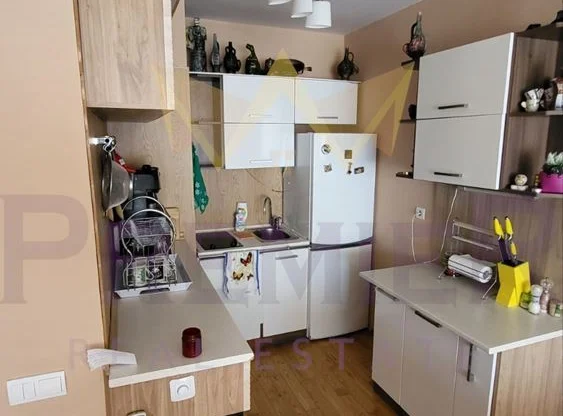 Агенция за недвижими имоти - Имоти Премиер - имот - 921714, Цена: 750 EUR