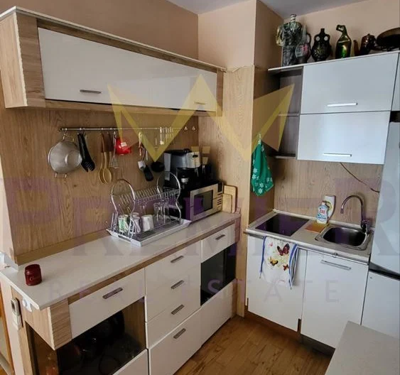 ЛУКСОЗЕН АПАРТАМЕНТ В ЗАТВОРЕН КОМПЛЕКС С БАСЕЙН -  - снимка 1 - Имоти Премиер