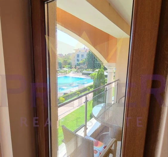 ЛУКСОЗЕН АПАРТАМЕНТ В ЗАТВОРЕН КОМПЛЕКС С БАСЕЙН -  - снимка 10 - Имоти Премиер