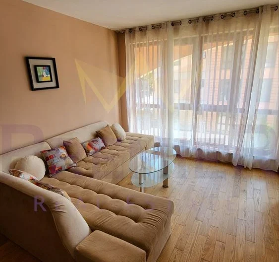 ЛУКСОЗЕН АПАРТАМЕНТ В ЗАТВОРЕН КОМПЛЕКС С БАСЕЙН -  - снимка 4 - Имоти Премиер