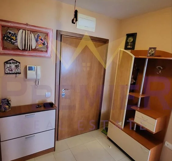 ЛУКСОЗЕН АПАРТАМЕНТ В ЗАТВОРЕН КОМПЛЕКС С БАСЕЙН -  - снимка 9 - Имоти Премиер