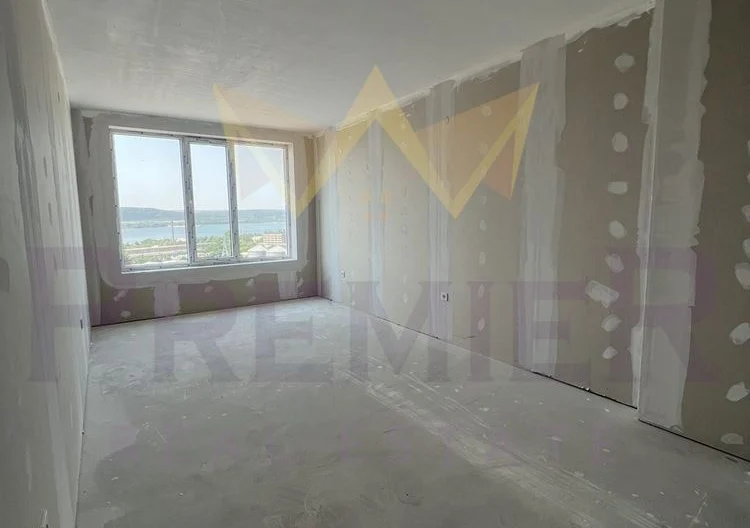 ЛУКСОЗЕН ЧЕТИРИСТАЕН -  - снимка 4 - Имоти Премиер