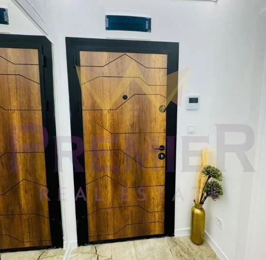 Луксозен, дизайнерски едностаен апартамент в кв. Надежда 2 -  - снимка 16 - Имоти Премиер