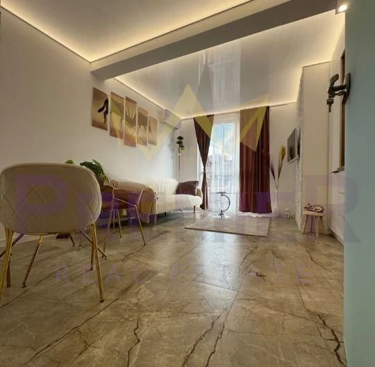 Луксозен, дизайнерски едностаен апартамент в кв. Надежда 2 -  - снимка 9 - Имоти Премиер