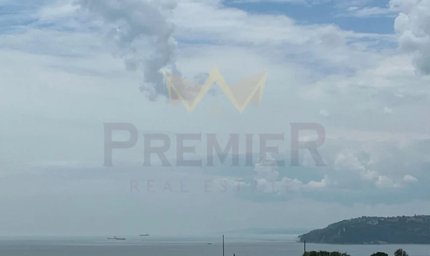 Луксозен двустаен апартамент кв. Бриз Панорамна морска гледка -  - снимка 9 - Имоти Премиер