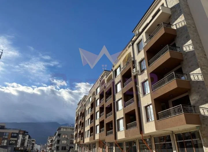 Луксозен двустаен апартамент в квартал Малинова Долина -  - снимка 16 - Имоти Премиер