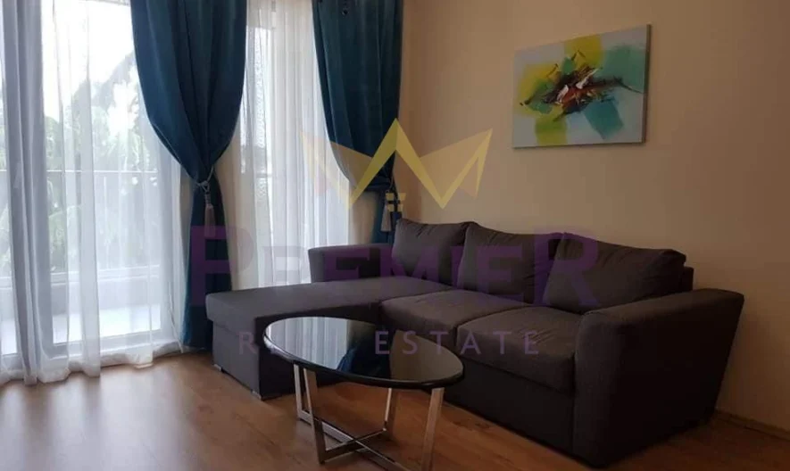 ЛУКСОЗЕН ДВУСТАЕН В ТОП СГРАДА С ПАРКОМЯСТО И ГЛЕДКА МОРЕ - - снимка 4 - Имоти Премиер