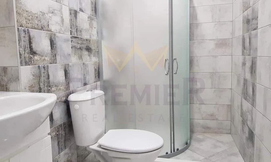 ЛУКСОЗЕН ДВУСТАЕН В ТОП СГРАДА С ПАРКОМЯСТО И ГЛЕДКА МОРЕ - - снимка 8 - Имоти Премиер