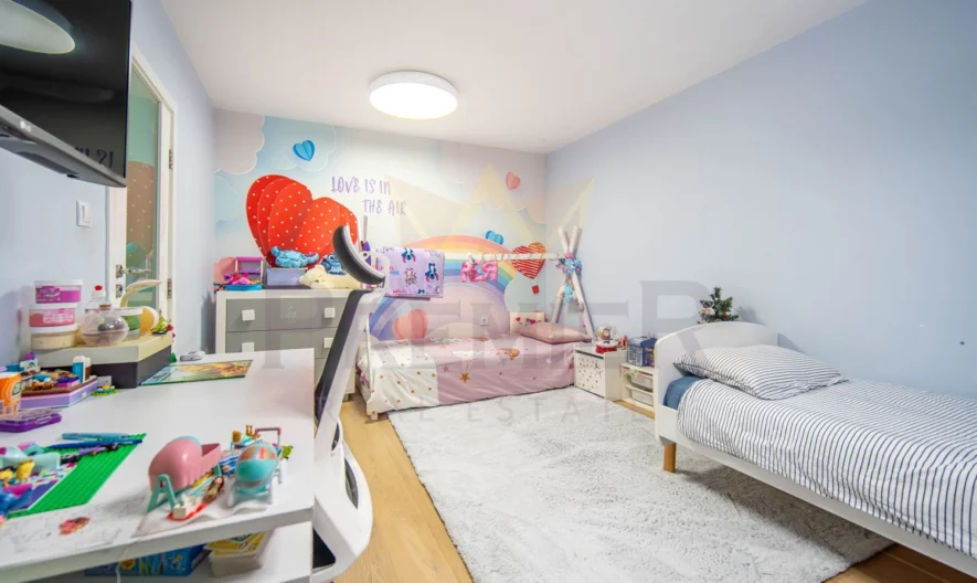 Луксозен и комфортен апартамент на морския бряг в град Балчик - - снимка 15 - Имоти Премиер