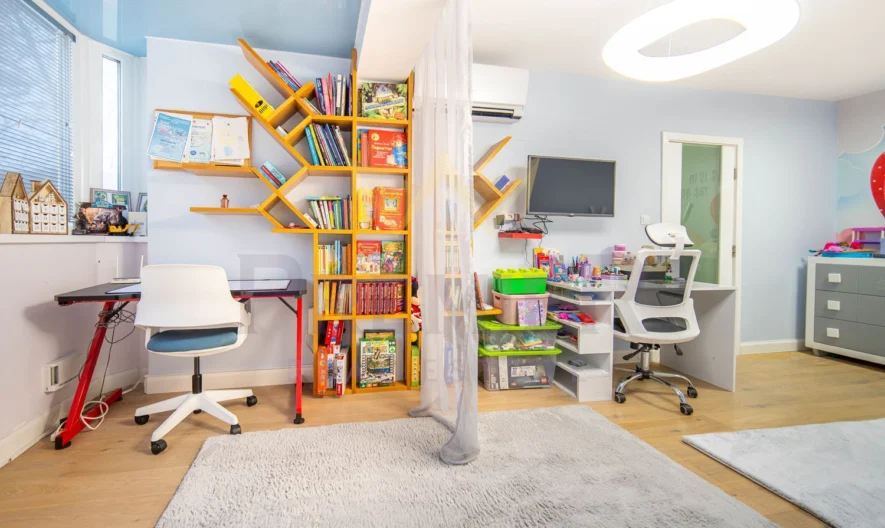 Луксозен и комфортен апартамент на морския бряг в град Балчик - - снимка 17 - Имоти Премиер