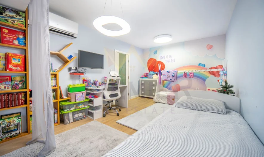 Луксозен и комфортен апартамент на морския бряг в град Балчик - - снимка 19 - Имоти Премиер