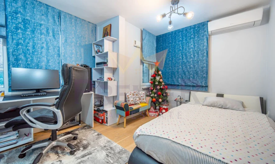 Луксозен и комфортен апартамент на морския бряг в град Балчик - - снимка 20 - Имоти Премиер