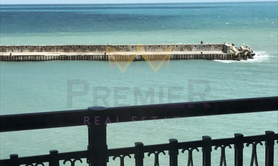 ЛУКСОЗЕН ИМОТ НА ПЪРВА ЛИНИЯ ДО ПЛАЖА -  - снимка 10 - Имоти Премиер