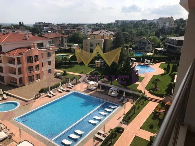 Луксозен имот с четири отделни стаи - - снимка 18 - Имоти Премиер