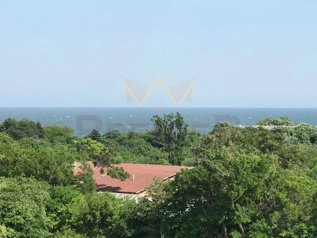 Луксозен имот с четири отделни стаи -  - снимка 20 - Имоти Премиер