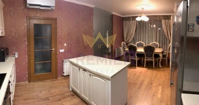 Луксозен имот с четири отделни стаи -  - снимка 5 - Имоти Премиер