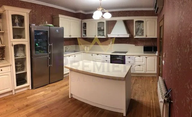 Луксозен имот с четири отделни стаи - - снимка 5 - Имоти Премиер