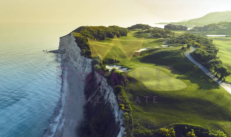 Луксозен многостаен апартамент, Thracian Cliffs Golf & Beach Resort - - снимка 11 - Имоти Премиер