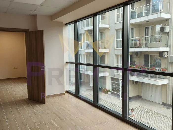 ЛУКСОЗЕН ОФИС  В РАЙОНА НА ХЕИ -  - снимка 2 - Имоти Премиер