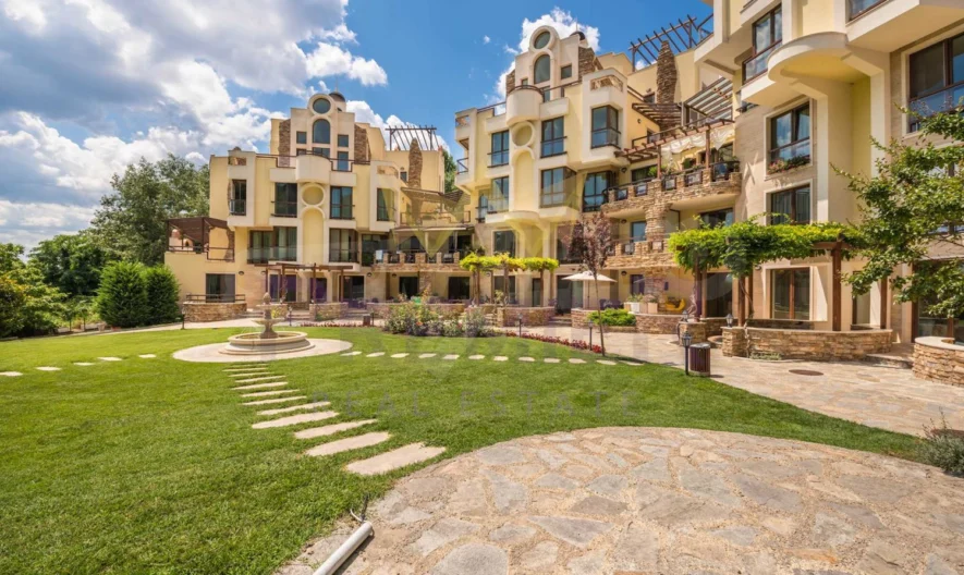 Луксозен Тристаен Апартамен, кв. Бриз, Варна! -  - снимка 14 - Имоти Премиер