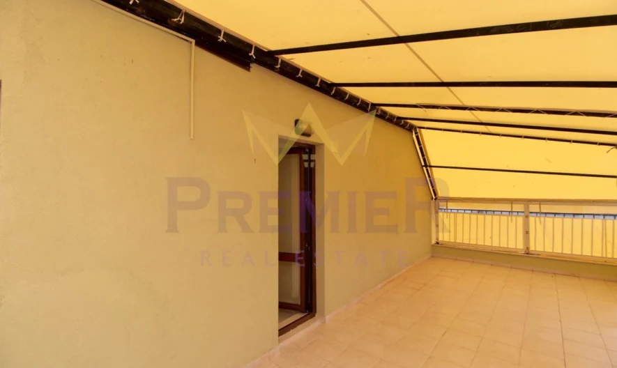 ЛУКСОЗЕН ТРИСТАЕН АПАРТАМЕНТ ИДЕАЛЕН ЦЕНТЪР - - снимка 12 - Имоти Премиер