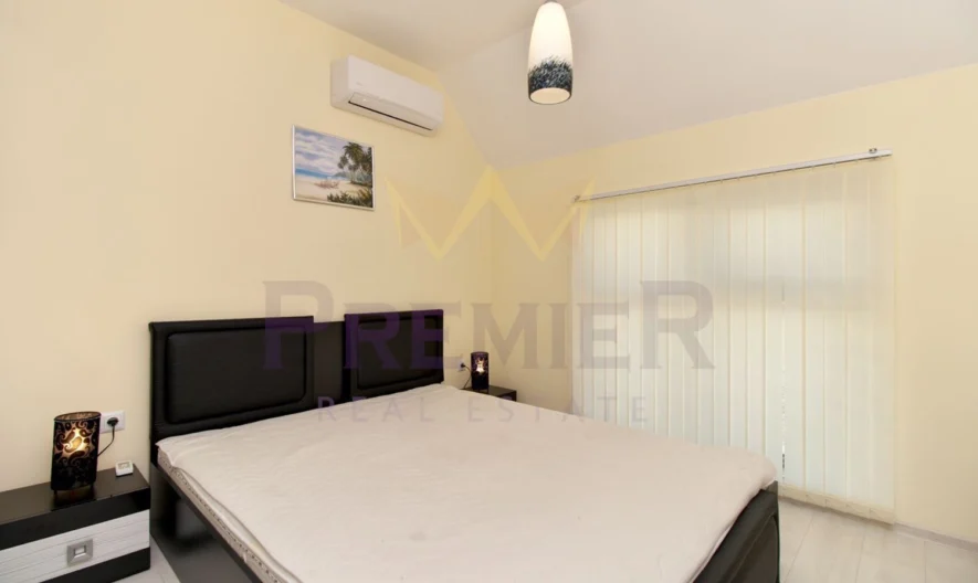 ЛУКСОЗЕН ТРИСТАЕН АПАРТАМЕНТ ИДЕАЛЕН ЦЕНТЪР -  - снимка 4 - Имоти Премиер