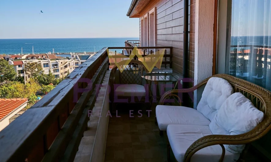 Луксозен тристаен апартамент на две нива с гледка към морето в Свети Влас -  - снимка 2 - Имоти Премиер