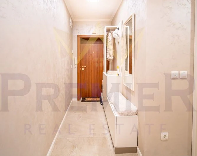 Луксозен тристаен апартамент срещу Община Варна -  - снимка 16 - Имоти Премиер