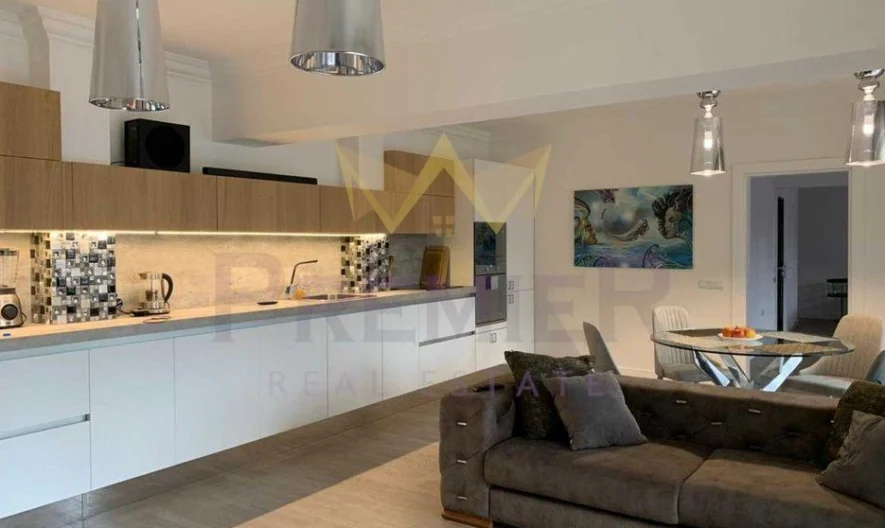 Луксозен тристаен апартамент в к.к. Златни пясъци -  - снимка 1 - Имоти Премиер