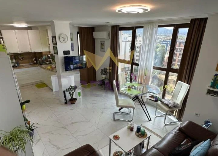 Луксозен тристаен апартамент в Студентски град -  - снимка 1 - Имоти Премиер