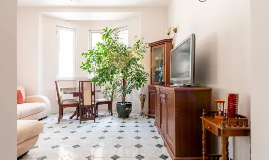 Луксозен тристаен апартамент в Център -  - снимка 3 - Имоти Премиер