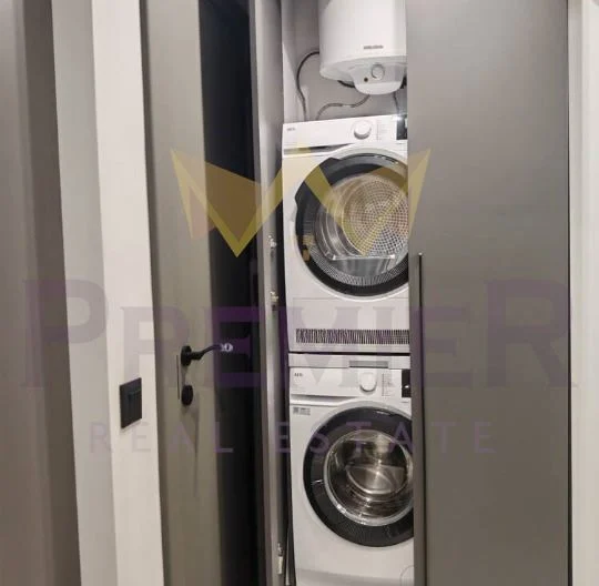 ЛУКСОЗЕН ТРИСТАЕН В СЪРЦЕТО НА БУРГАС + ПАРКОМЯСТО - - снимка 12 - Имоти Премиер