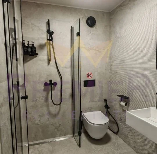 ЛУКСОЗЕН ТРИСТАЕН В СЪРЦЕТО НА БУРГАС + ПАРКОМЯСТО - - снимка 14 - Имоти Премиер