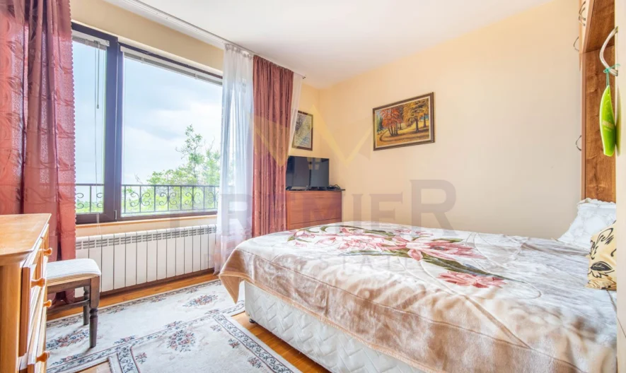 Луксозна къща с басейн и морска гледка - - снимка 10 - Имоти Премиер