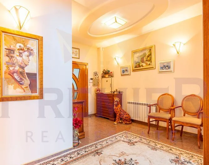 Луксозна къща с басейн и морска гледка - - снимка 13 - Имоти Премиер