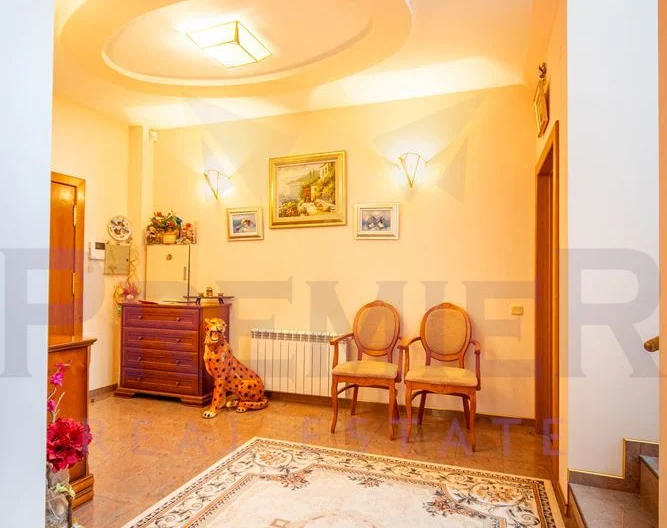 Луксозна къща с басейн и морска гледка - - снимка 23 - Имоти Премиер