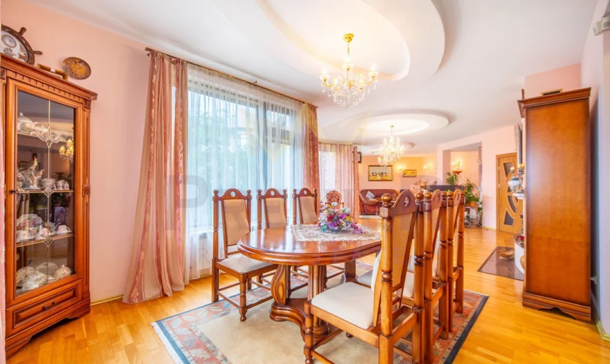 Луксозна къща с басейн и морска гледка -  - снимка 3 - Имоти Премиер