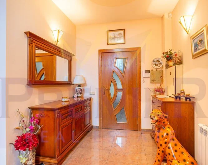 Луксозна къща с басейн и морска гледка -  - снимка 34 - Имоти Премиер