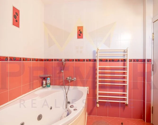 Луксозна къща с басейн и морска гледка - - снимка 6 - Имоти Премиер