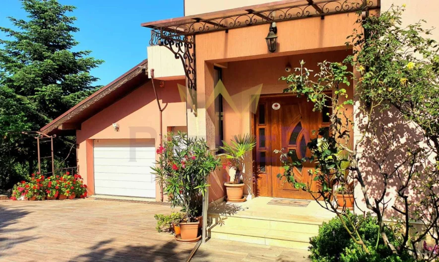 Луксозна къща с басейн и морска гледка - - снимка 65 - Имоти Премиер