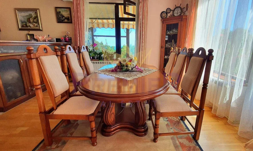 Луксозна къща с басейн и морска гледка - - снимка 69 - Имоти Премиер