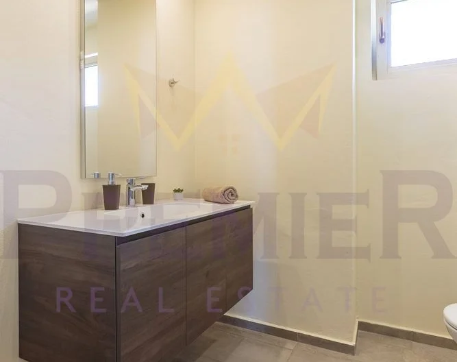 Луксозна къща с басейн и морска панорама в Лозенец – престиж, комфорт и уединение край морето -  - снимка 12 - Имоти Премиер