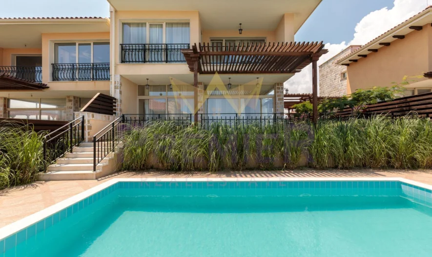 Луксозна къща с басейн и морска панорама в Лозенец – престиж, комфорт и уединение край морето -  - снимка 14 - Имоти Премиер