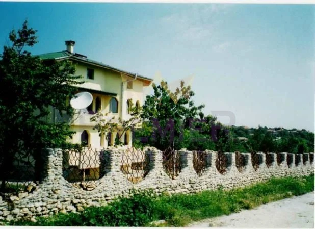 Луксозна къща в Кичево - - снимка 2 - Имоти Премиер