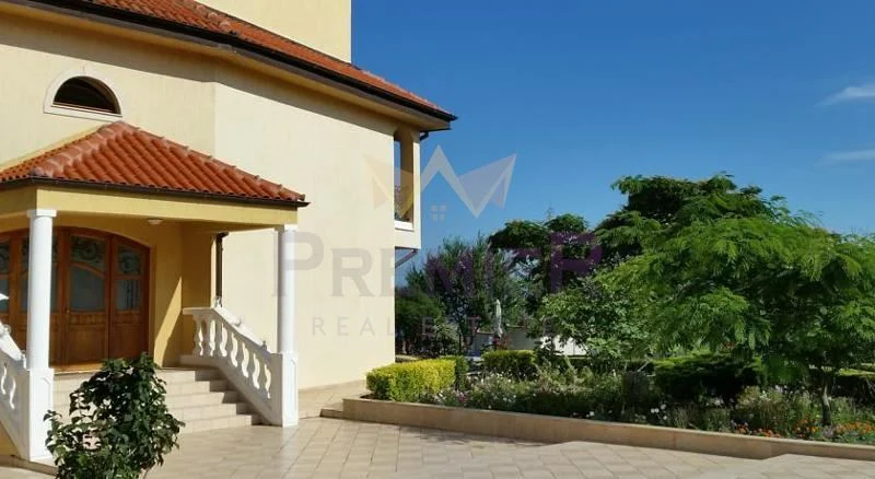 Агенция за недвижими имоти - Имоти Премиер - имот - 797913, Цена: 1500000 EUR