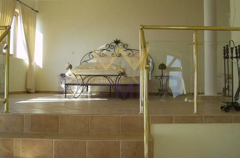 Луксозна къща в местност Ален Мак - - снимка 8 - Имоти Премиер