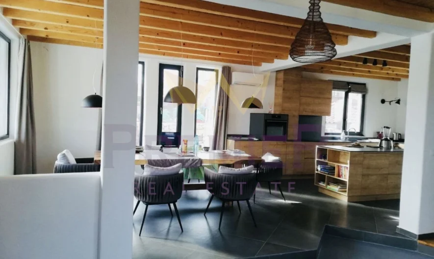 Луксозна къща в Несебър – на Метри от плажа -  - снимка 3 - Имоти Премиер